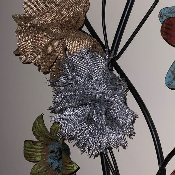 Hobby Lobby Rustic floral wall art - Picture 4 of 11